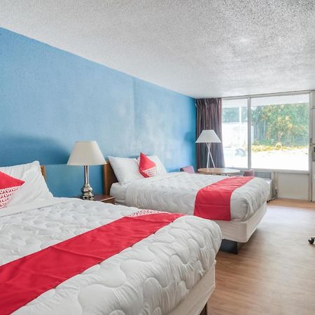 Oyo Hotel Battleboro Zewnętrze zdjęcie