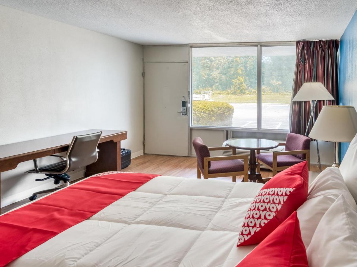 Oyo Hotel Battleboro Zewnętrze zdjęcie